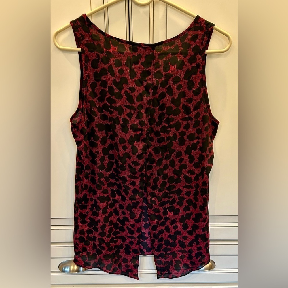 Express Red & Black Animal Print Split Back Tank
Medium - Picture 2 of 5